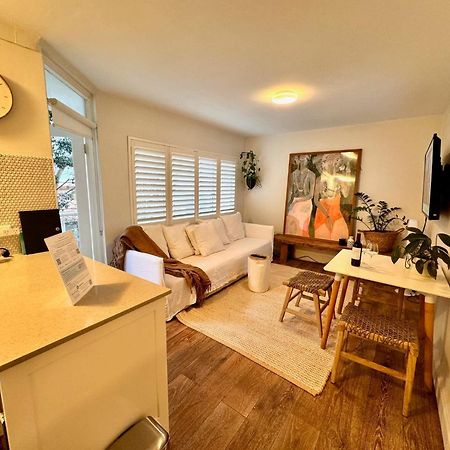 1 Bdrm Manly Beachside Apt With Parking Sydney Esterno foto